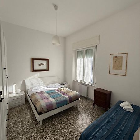 Appartement Il Pesce Di Legno à Livourne Extérieur photo